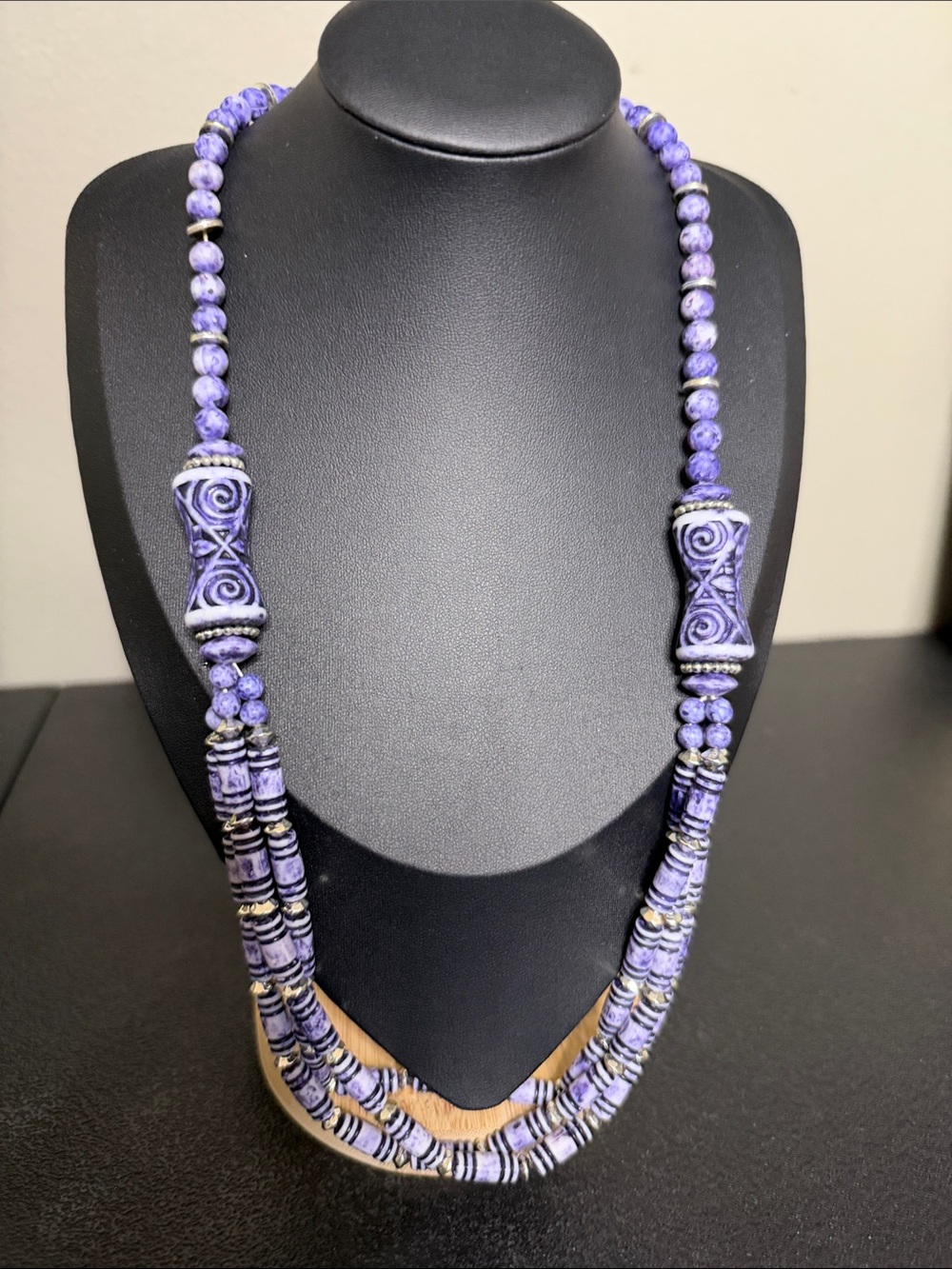 Vintage Handcrafted Lightweight Purple Patterned Multi-Strand Bead Necklace